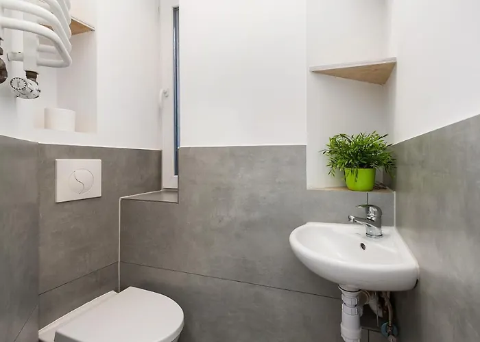 Wrzesinska, Sun & Snow