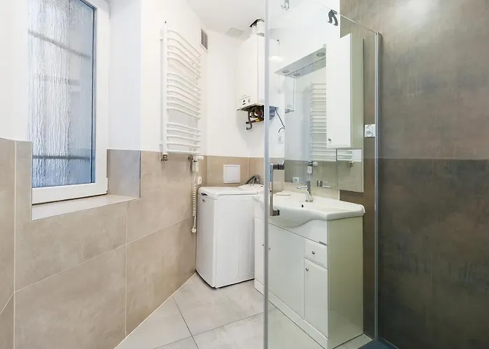 Wrzesinska, Sun & Snow *