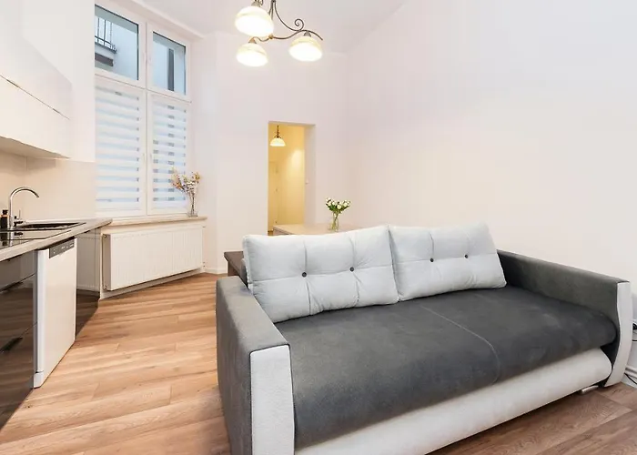 Wrzesinska, Sun & Snow