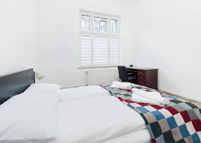 Wrzesinska, Sun & Snow * Cracovia